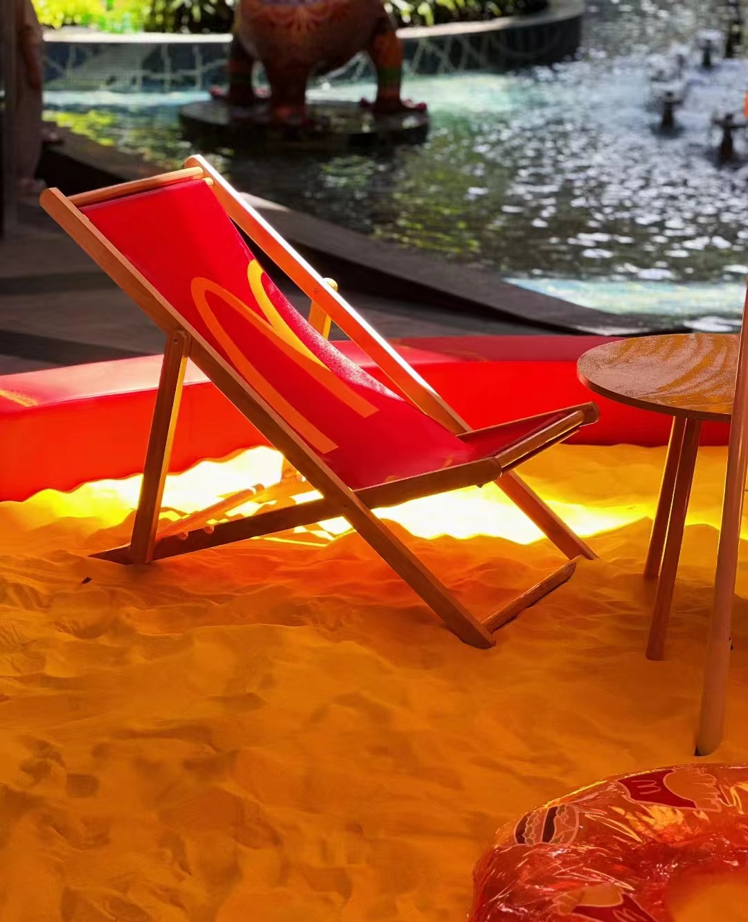 麥當(dāng)勞可樂杯主題快閃活動策劃全是麥當(dāng)勞的經(jīng)典元素 - 第18張 - 會展活動策劃CCASY.COM 麥當(dāng)勞可樂杯主題快閃活動策劃全是麥當(dāng)勞的經(jīng)典元素 - 第18張