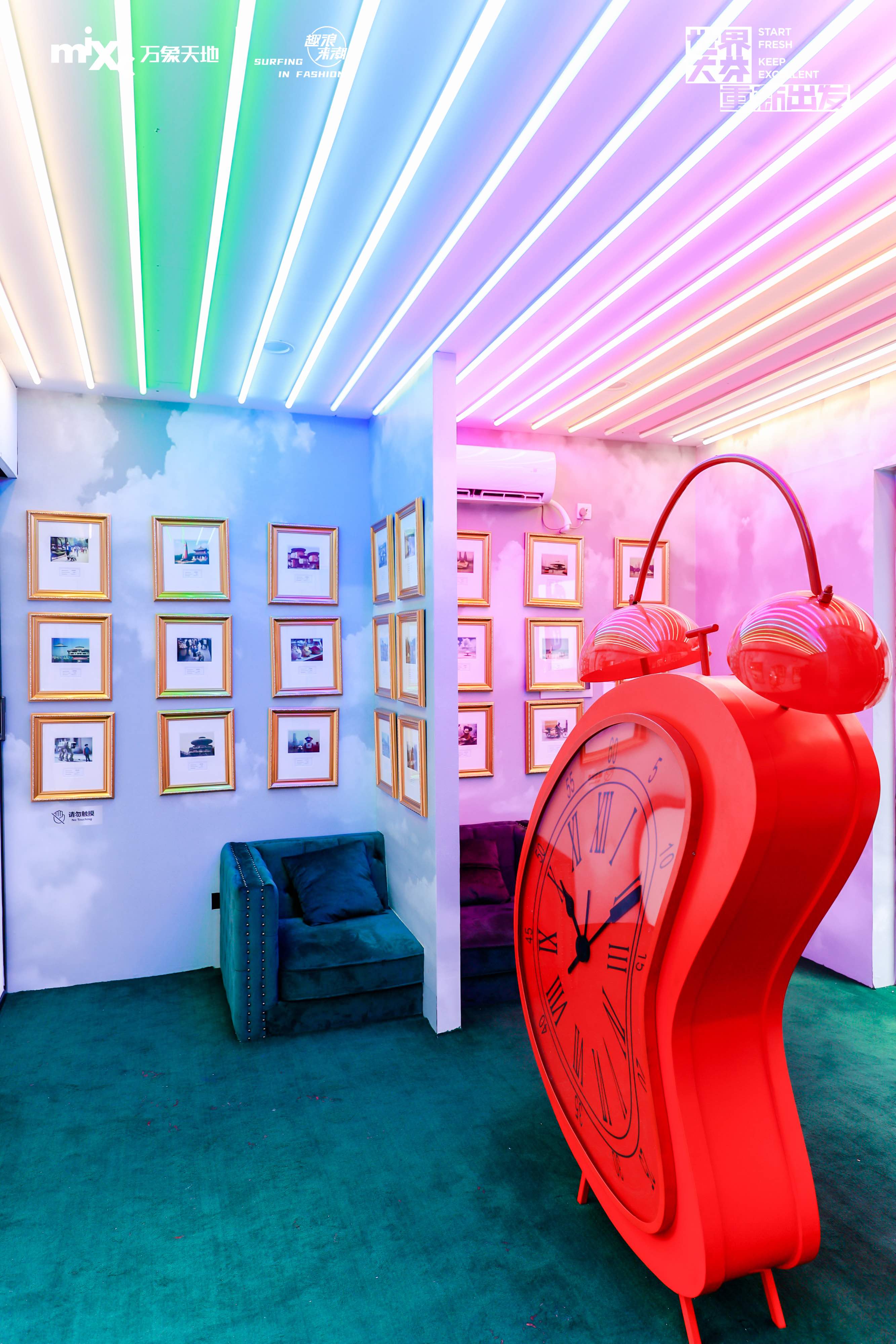 《大芬新潮》主題展活動(dòng)策劃開啟藝術(shù)群島重新出發(fā)的新旅程 - 第25張 - 會(huì)展活動(dòng)策劃CCASY.COM 《大芬新潮》主題展活動(dòng)策劃開啟藝術(shù)群島重新出發(fā)的新旅程 - 第25張