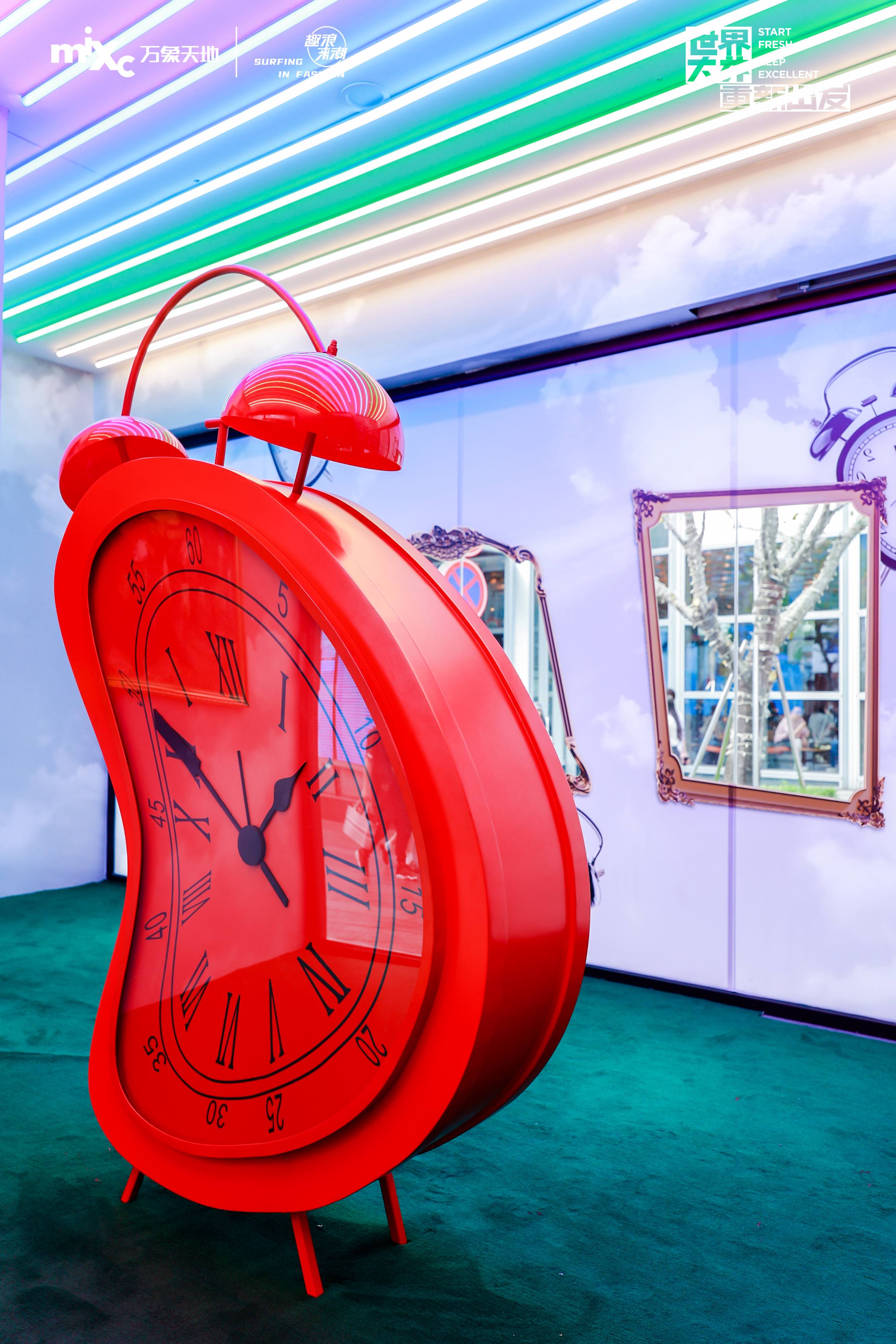 《大芬新潮》主題展活動(dòng)策劃開啟藝術(shù)群島重新出發(fā)的新旅程 - 第26張 - 會(huì)展活動(dòng)策劃CCASY.COM 《大芬新潮》主題展活動(dòng)策劃開啟藝術(shù)群島重新出發(fā)的新旅程 - 第26張