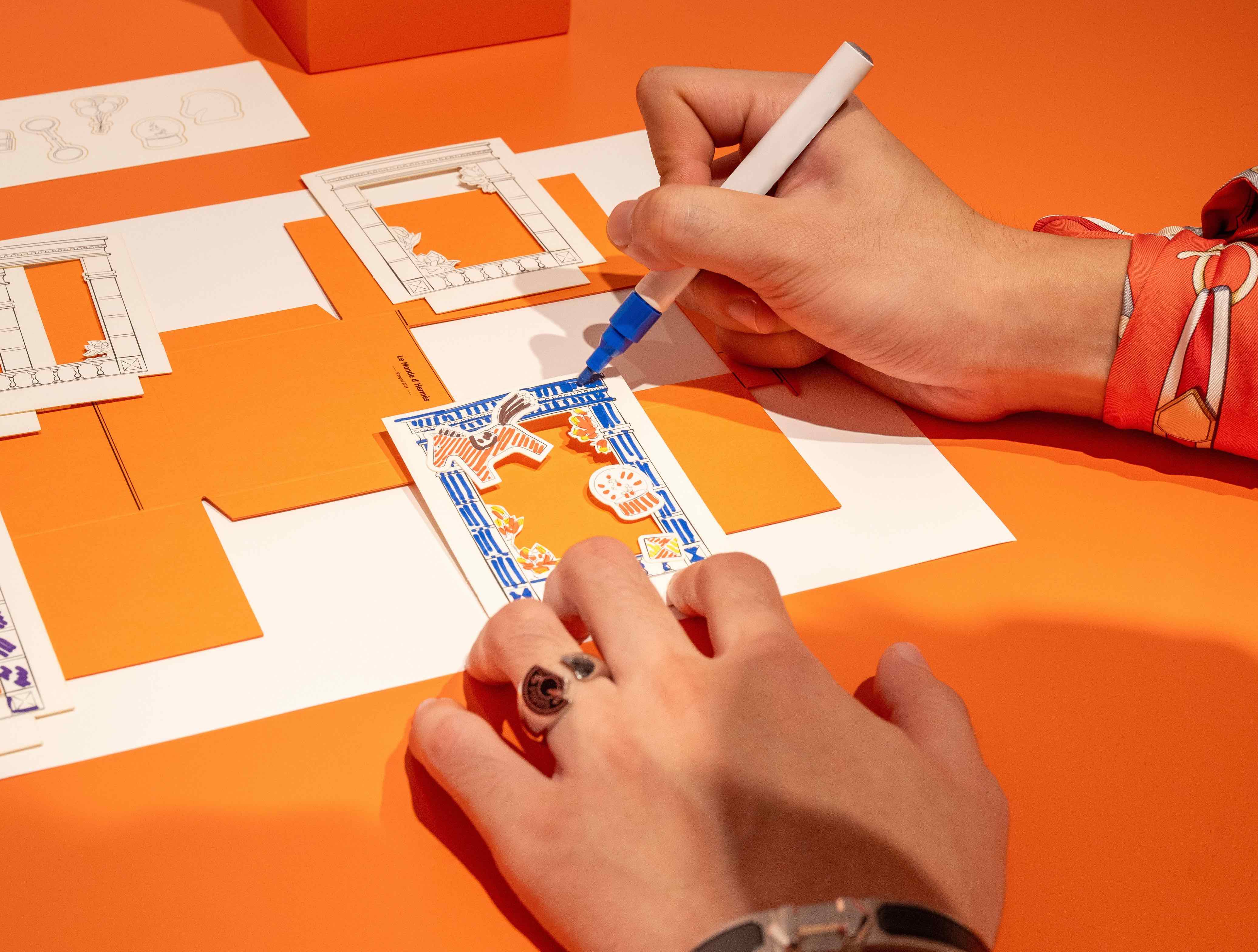 愛馬仕報(bào)刊亭快閃店活動(dòng)策劃讓你更好地了解愛馬仕的創(chuàng)意 - 第29張 - 會(huì)展活動(dòng)策劃CCASY.COM 愛馬仕報(bào)刊亭快閃店活動(dòng)策劃讓你更好地了解愛馬仕的創(chuàng)意 - 第29張