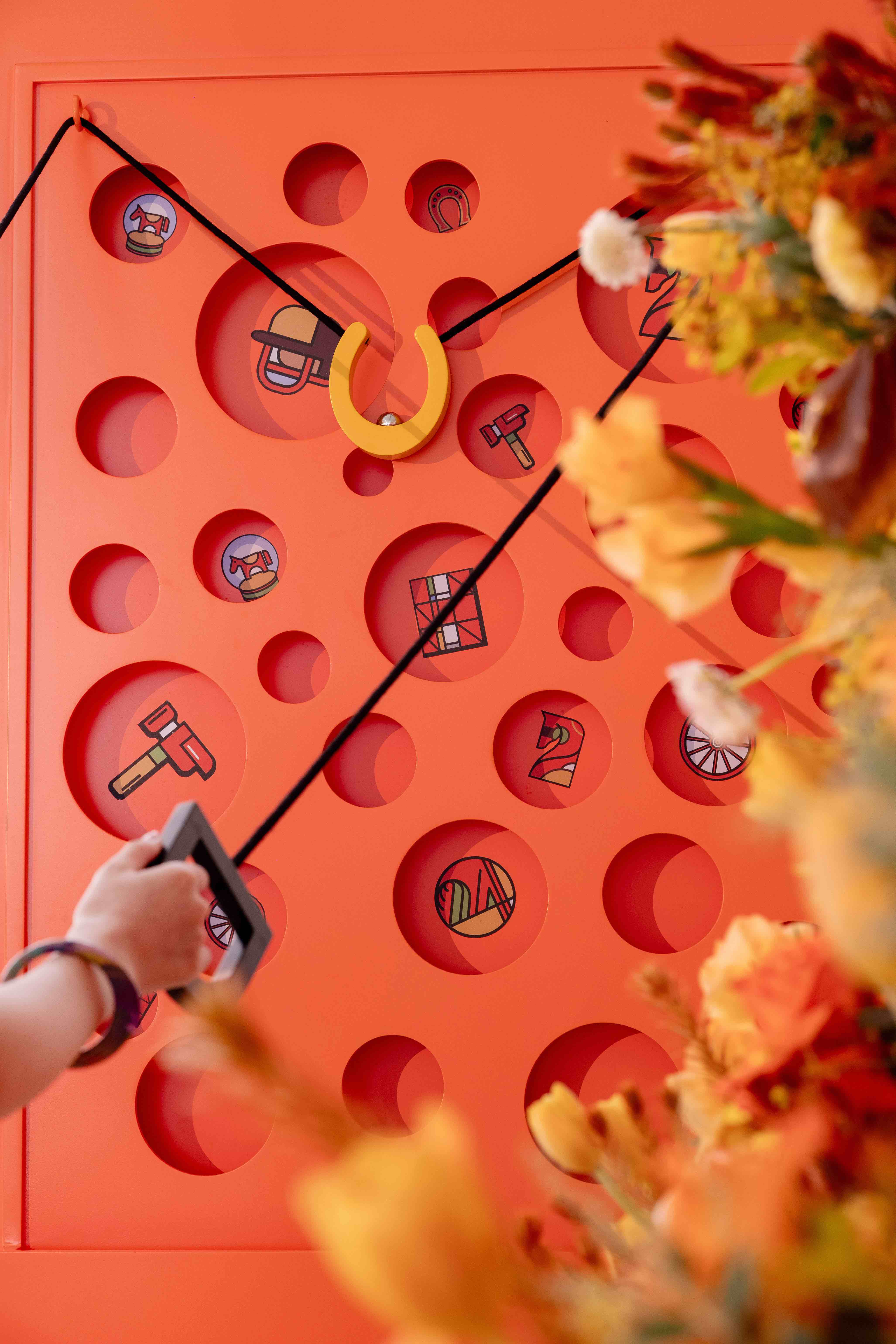 愛馬仕報(bào)刊亭快閃店活動(dòng)策劃讓你更好地了解愛馬仕的創(chuàng)意 - 第32張 - 會(huì)展活動(dòng)策劃CCASY.COM 愛馬仕報(bào)刊亭快閃店活動(dòng)策劃讓你更好地了解愛馬仕的創(chuàng)意 - 第32張