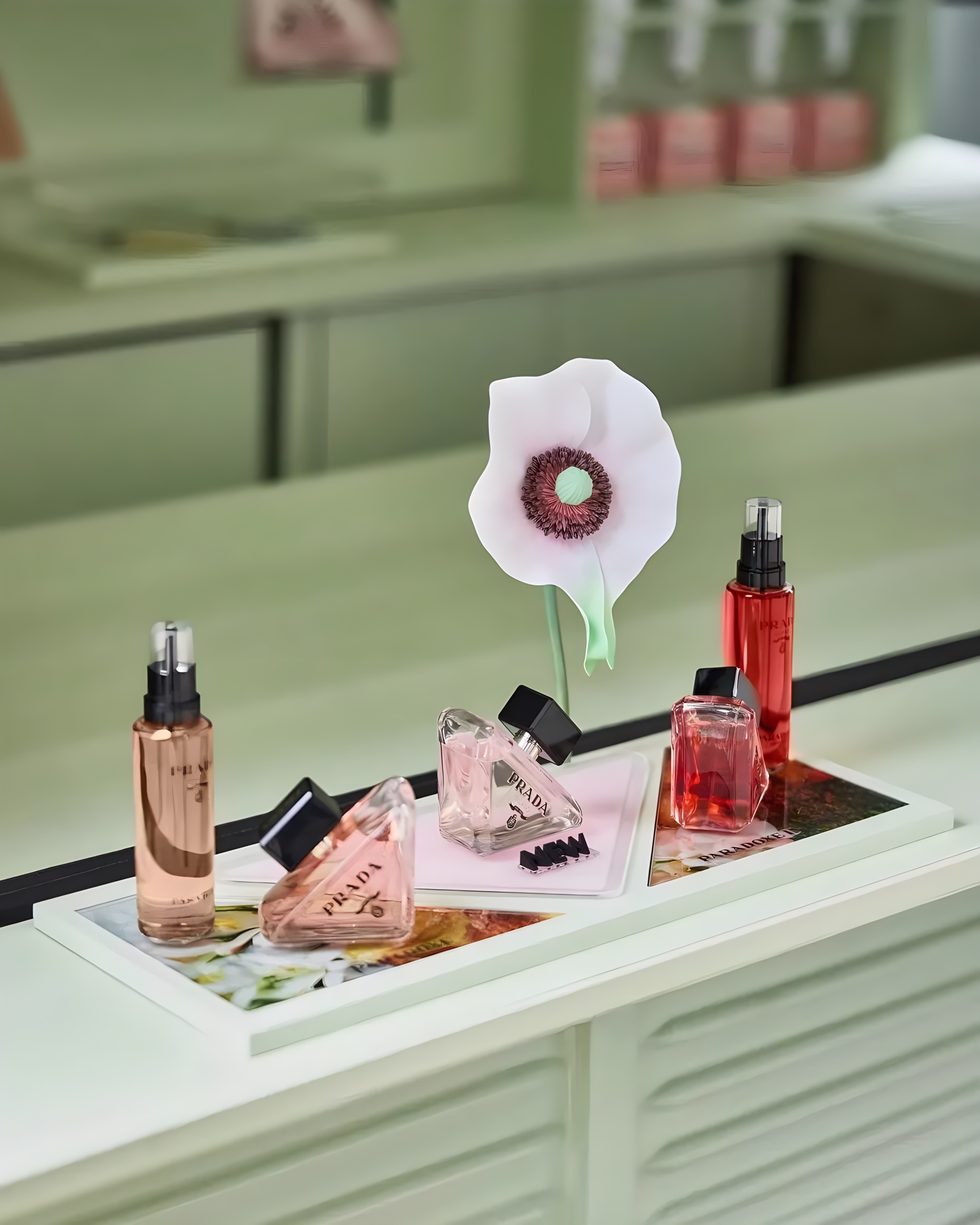 Prada紐約時裝周限時快閃活動策劃充滿了香水氣泡 - 第24張 - 會展活動策劃CCASY.COM Prada紐約時裝周限時快閃活動策劃充滿了香水氣泡 - 第24張