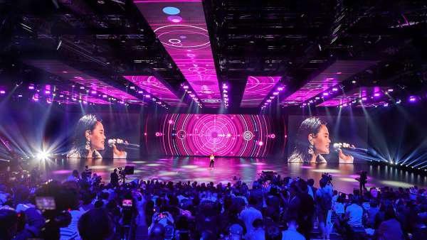 劇場(chǎng)舞臺(tái)的燈光配置可以很震撼很美