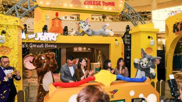 去萬菱匯的商場(chǎng)美陳找TOM & JERRY嘮嘮嗑聊聊兒時(shí)純真吧