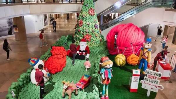 織愛送暖的圣誕美陳快閃店，巴西藝術(shù)家送上暖暖的手作藝術(shù)裝置