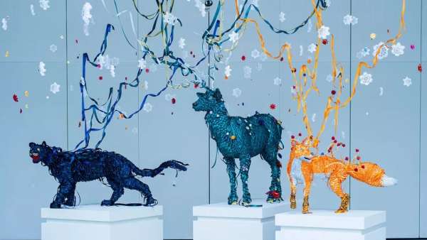 絲帶王國這樣的主題展覽詮釋了日本匠人前田麥的獨(dú)特匠心