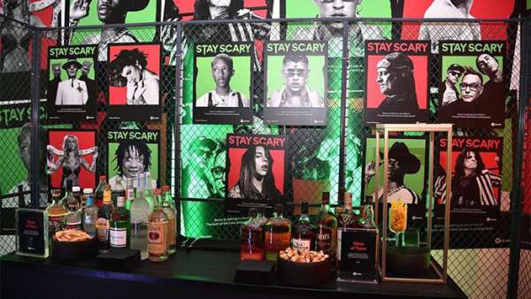 快閃店活動(dòng)策劃主題“保持恐怖”，靈感來自“敢于突破界限的藝術(shù)家”