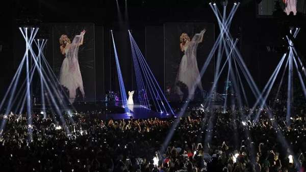 多媒體秀活動的舞美設計能量大爆發(fā)啊，整個策劃效果體驗感真足