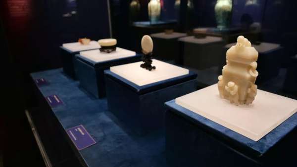 用一場(chǎng)文物主題展覽活動(dòng)再現(xiàn)清晚期宮廷的奢華生活