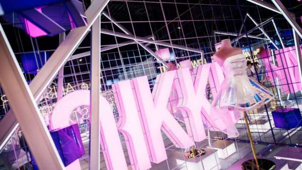 主題概念展覽活動(dòng)“暖暖的心靈迷宮”，策劃6個(gè)風(fēng)格打卡新天地