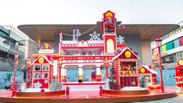 載滿驚喜禮遇的纜車快閃店活動就要發(fā)車，快上車去探索冬日神秘仙境