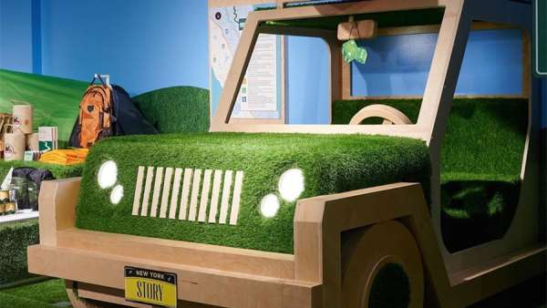 在商場(chǎng)里組織的這次春游快閃店活動(dòng)太逼真和有趣了，春游就該如此