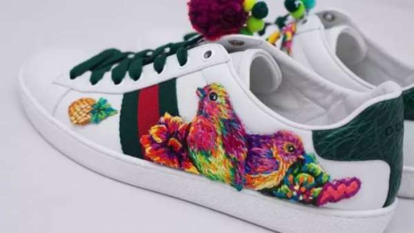 南非設計師的作品展覽活動驚呆了小伙伴，“繪畫”方式用的竟是刺激