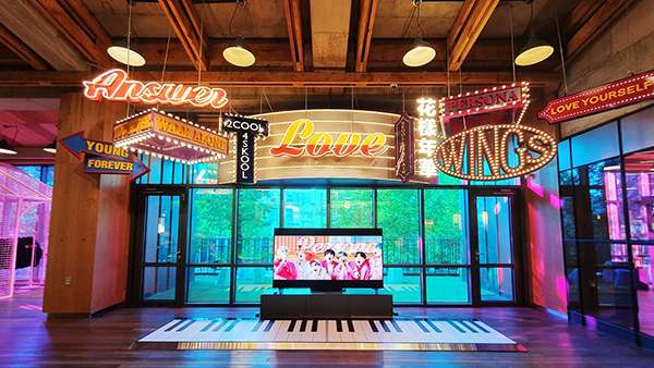 防彈少年團的韓國快閃店活動體驗場景滿足各種花式打卡，還能買買買