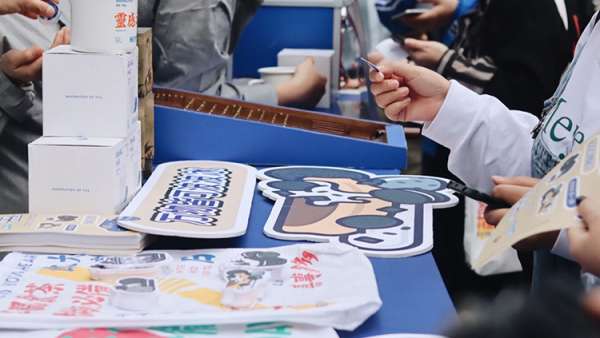 奧利奧巴士快閃店活動(dòng)悄然來(lái)襲，凹造型打卡策劃分分鐘原圖直出