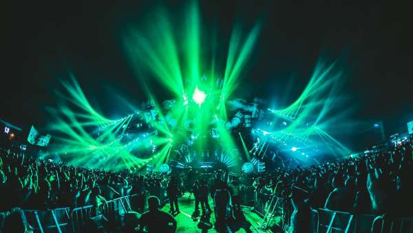 超炫舞美現(xiàn)場(chǎng)策劃搭建 | FLOW福祿XIMF電音節(jié)