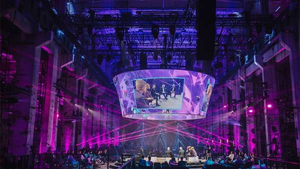 區(qū)塊鏈峰會(huì)活動(dòng)上除了360度活動(dòng)體驗(yàn)，更大量使用了NFC通訊技術(shù)