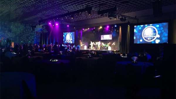 潘多拉主題派對活動讓參會嘉賓享受了一場光的藝術(shù)