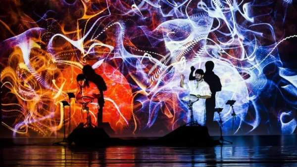 會(huì)展活動(dòng)策劃又一全新舞美亮點(diǎn)：神一樣存在的全息碟神