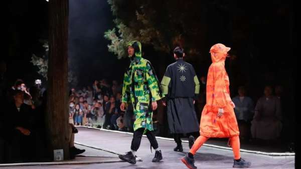 特步x少林寺國(guó)潮功夫山門秀活動(dòng)策劃實(shí)力破圈，瘋狂打call