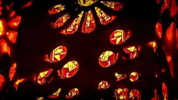 超現(xiàn)實主義的主題沉浸式藝術(shù)展覽活動，建筑的想像魅力無限