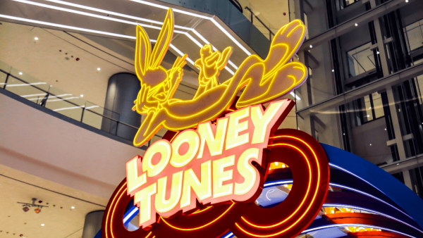 動畫IP樂一通聯(lián)手涂鴉藝術(shù)家，開啟街頭潮流快閃展覽活動