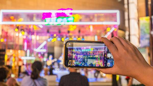 幻彩之音夏季音樂(lè)節(jié)活動(dòng)策劃活力全開(kāi)，9支樂(lè)隊(duì)邀你感受多彩音浪