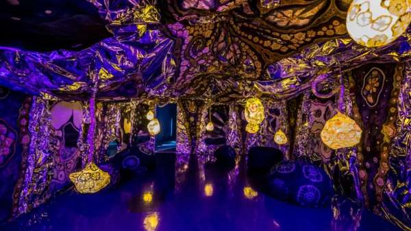 Otherworld沉浸式展覽活動裝置突破傳統(tǒng),超現(xiàn)實世界互動太贊了