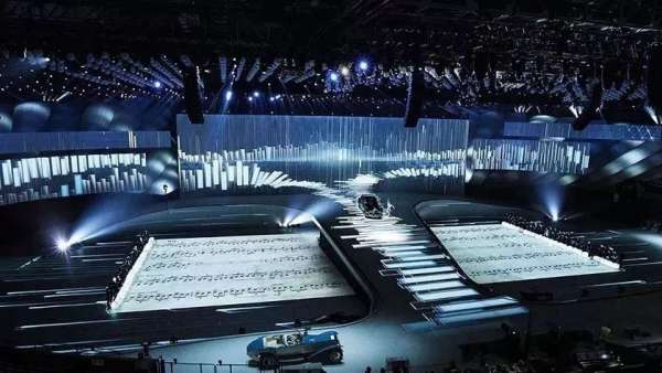 BMW未來百年周年紀(jì)念活動策劃的舞美創(chuàng)下了三項(xiàng)吉尼斯記錄