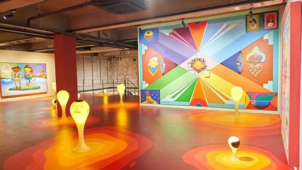 巴西雙胞胎在首爾舉辦的沉浸式展覽活動融合了嘻哈舞及霹靂舞