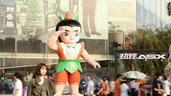 三菱和葫蘆兄弟聯(lián)手的快閃店活動(dòng)策劃瞬間喚醒孩子氣