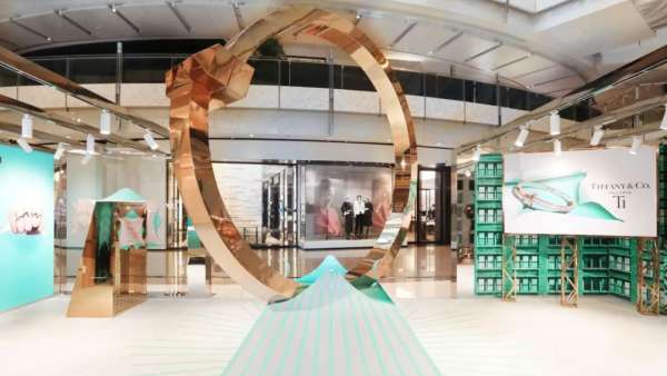 Tiffany T1系列限時(shí)體驗(yàn)展覽活動(dòng)策劃還原了廣告大片中的紐約都市