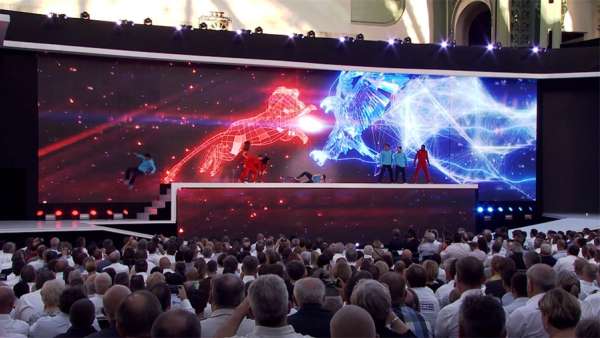 卡車(chē)發(fā)布會(huì)活動(dòng)策劃直接把巴黎大皇宮改造成獨(dú)特的展覽區(qū)，霸氣