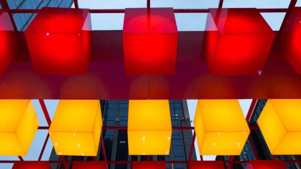 魔都「就地過年」新春展覽活動策劃200盞燈，化身時髦的璀璨燈海