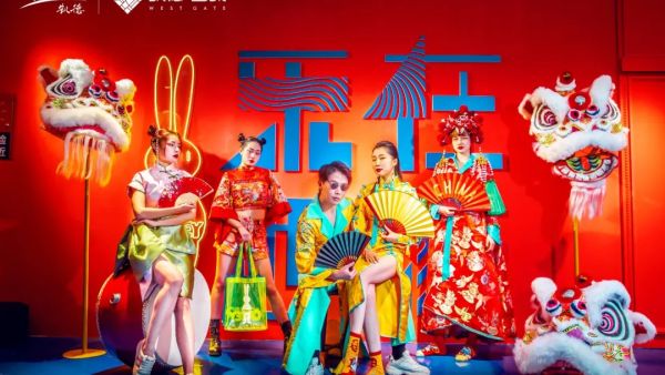 原創(chuàng)IP凱西兔主題街區(qū)活動策劃很豐富，場景打卡更明亮有趣