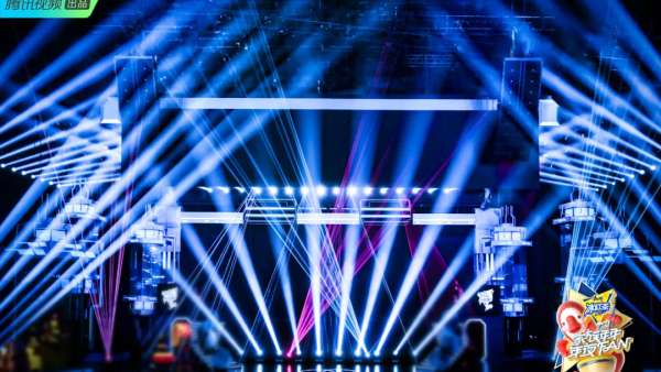 鵝廠這場IP家族小年夜晚會活動策劃滿滿的都是科幻風(fēng)