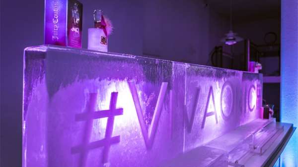 香水發(fā)布會活動策劃辦成了一場網(wǎng)紅博主的沉浸式啟動晚宴