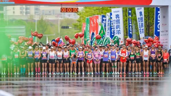 青島馬拉松活動策劃怦然開啟，大品牌以更年輕動感姿態(tài)加油助威
