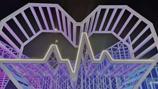 「愛(ài)是熱，被愛(ài)是光」光影藝術(shù)展覽活動(dòng)策劃太夢(mèng)幻浪漫了