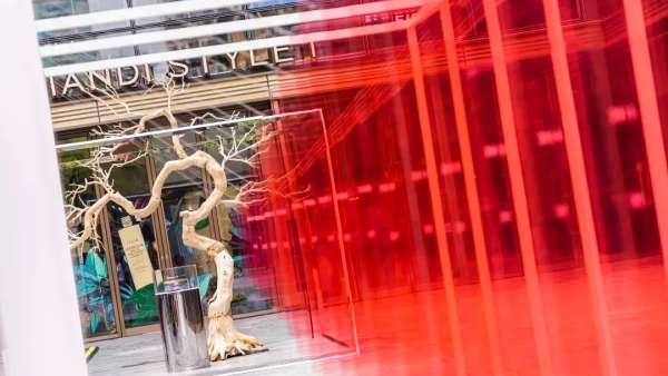 以「新 · 生 · 活」為主題的2021新天地設(shè)計節(jié)啟用“老帶新”方式