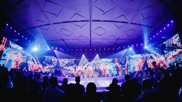 VANKE先行生活共鑒會活動策劃體驗足，沉浸式會場展開了生活的迭代思考