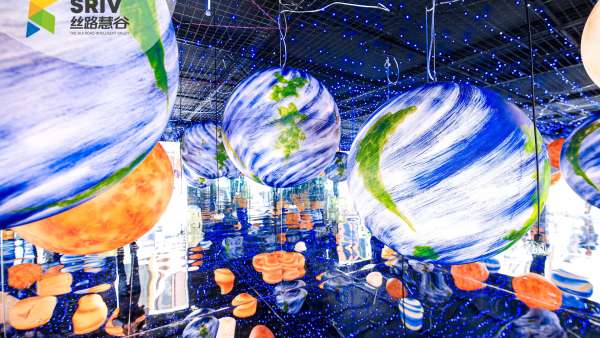 概念街區(qū)開(kāi)街儀式活動(dòng)策劃空降知名樂(lè)隊(duì)，爆梗頻出尖叫不斷