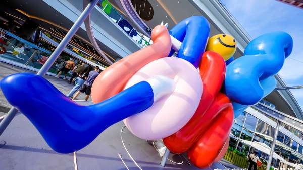 RUN TO NEW LOHAS藝術(shù)展覽活動策劃詮釋了奔向無限可能的態(tài)度