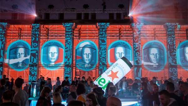 喜力星銀啤酒羅馬尼亞發(fā)布會(huì)活動(dòng)策劃現(xiàn)場(chǎng)竟是一個(gè)酒吧，帥呆了