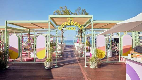 繽趣2022年戛納國(guó)際創(chuàng)意節(jié)上的沉浸式體驗(yàn)活動(dòng)策劃充滿了各色活力