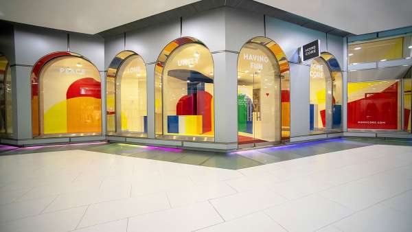 快閃Homecore Paris 8的設(shè)計(jì)估計(jì)是個(gè)物理學(xué)家，哪哪都是物理學(xué)