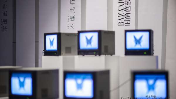 “ 無界?無憾”《時尚芭莎》x電影《不虛此行》展覽活動策劃真的不虛此行