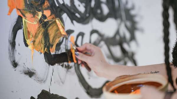 順德歡樂海岸不期館2.0開業(yè)活動策劃的現(xiàn)場醒獅即墨揮毫太有型了